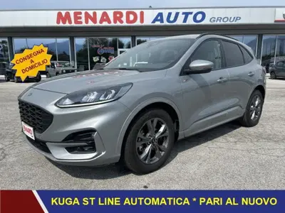 Ford Kuga 1.5 EcoBlue 120 CV 2WD ST-Line del 2024 usata a Bernezzo