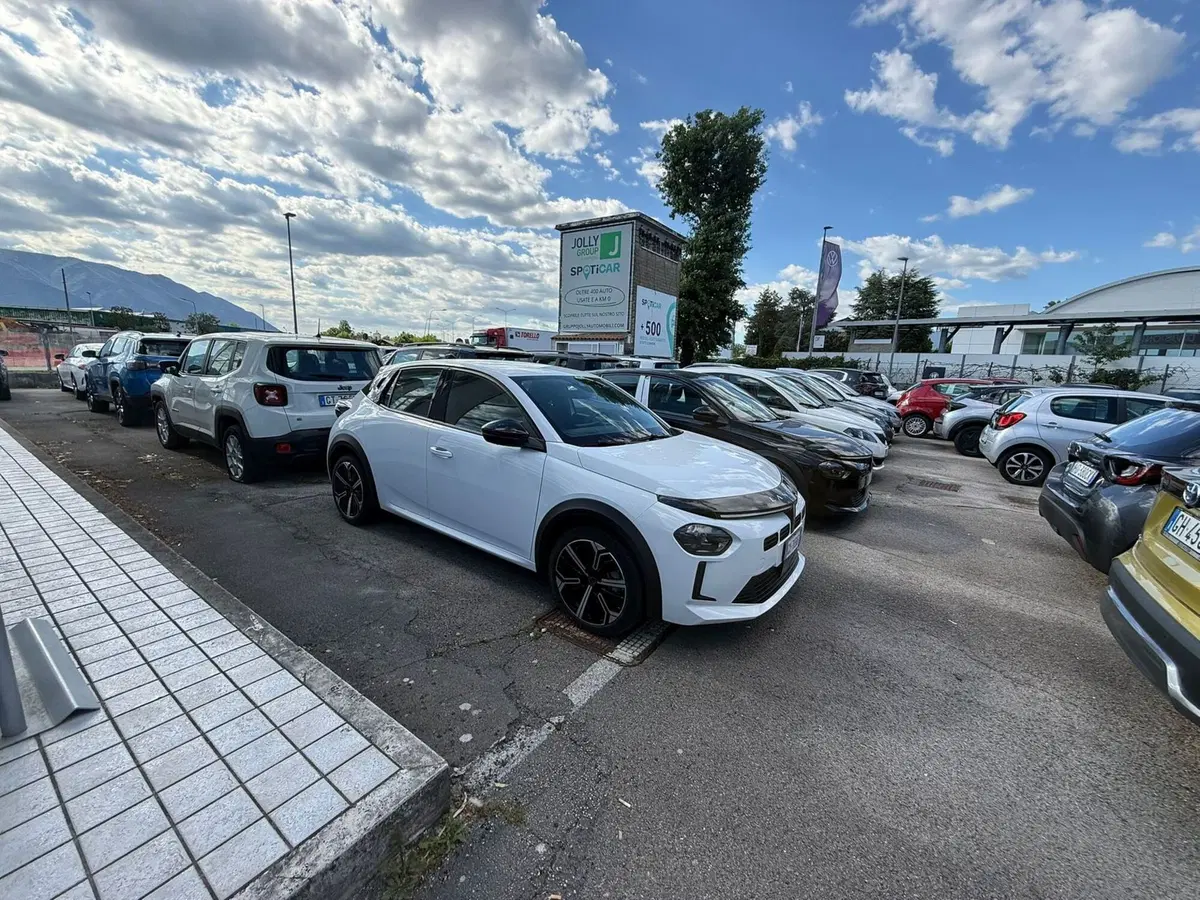 Lancia Ypsilon usata a Frosinone (17)