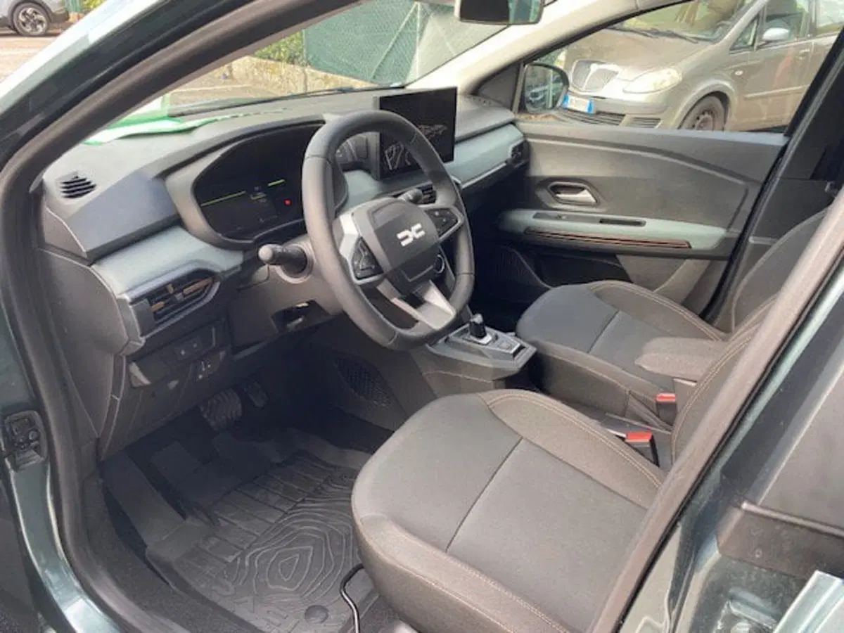 Dacia Sandero Stepway nuova a Verona (4)