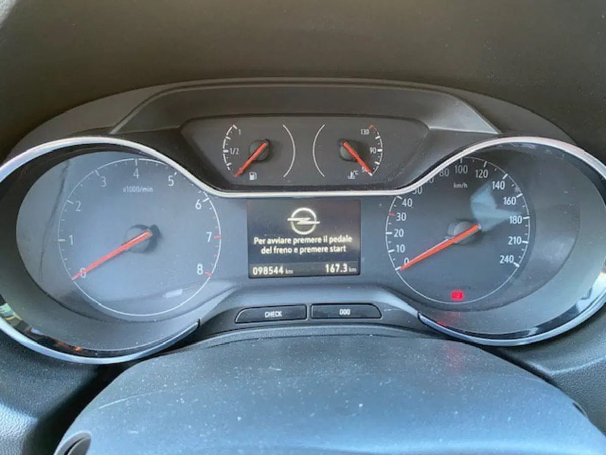Opel Grandland X usata a Verona (5)