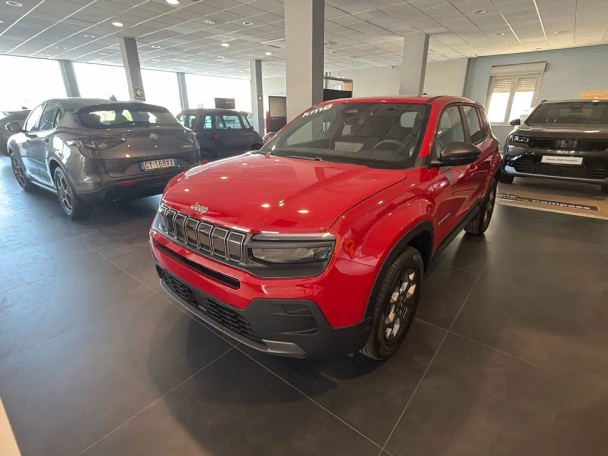 Jeep Avenger nuova a Palermo (2)