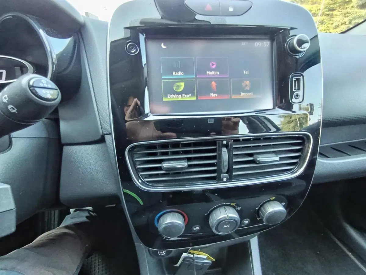 Renault Clio Sporter usata a Massa-Carrara (17)
