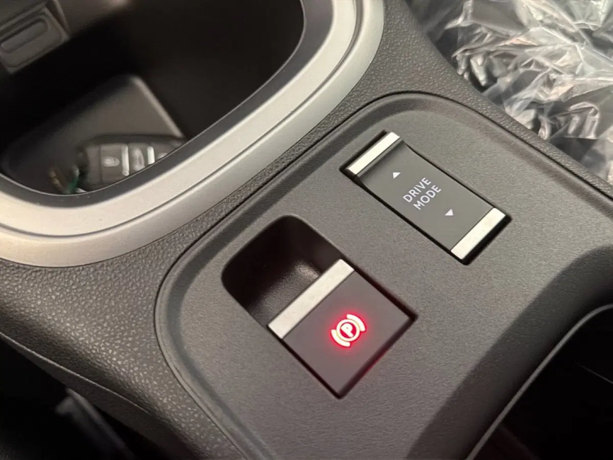 Jeep Avenger nuova a Palermo (12)