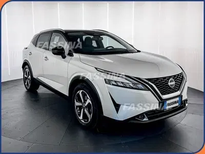 Nissan Qashqai 1.3 mhev Tekna 2wd 140cv del 2023 usata a Milano