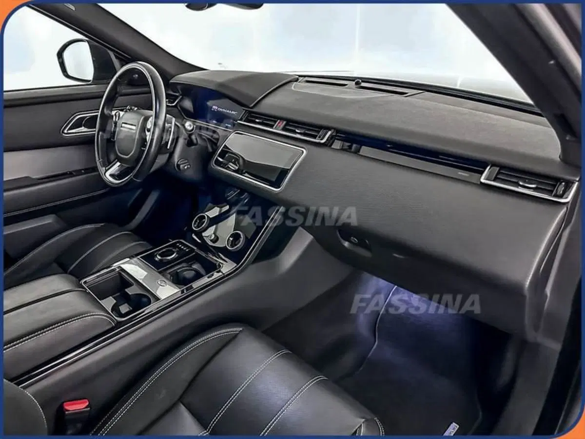 Land Rover Range Rover Velar usata a Milano (13)