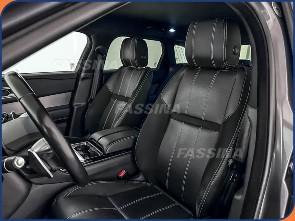 Land Rover Range Rover Velar usata a Milano (8)