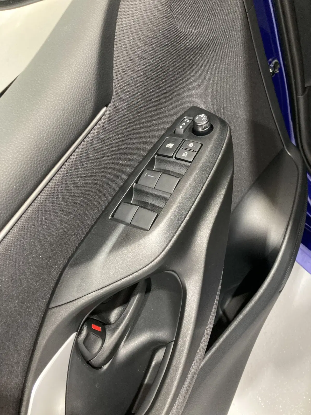 Toyota Yaris nuova a Barletta-Andria-Trani (10)