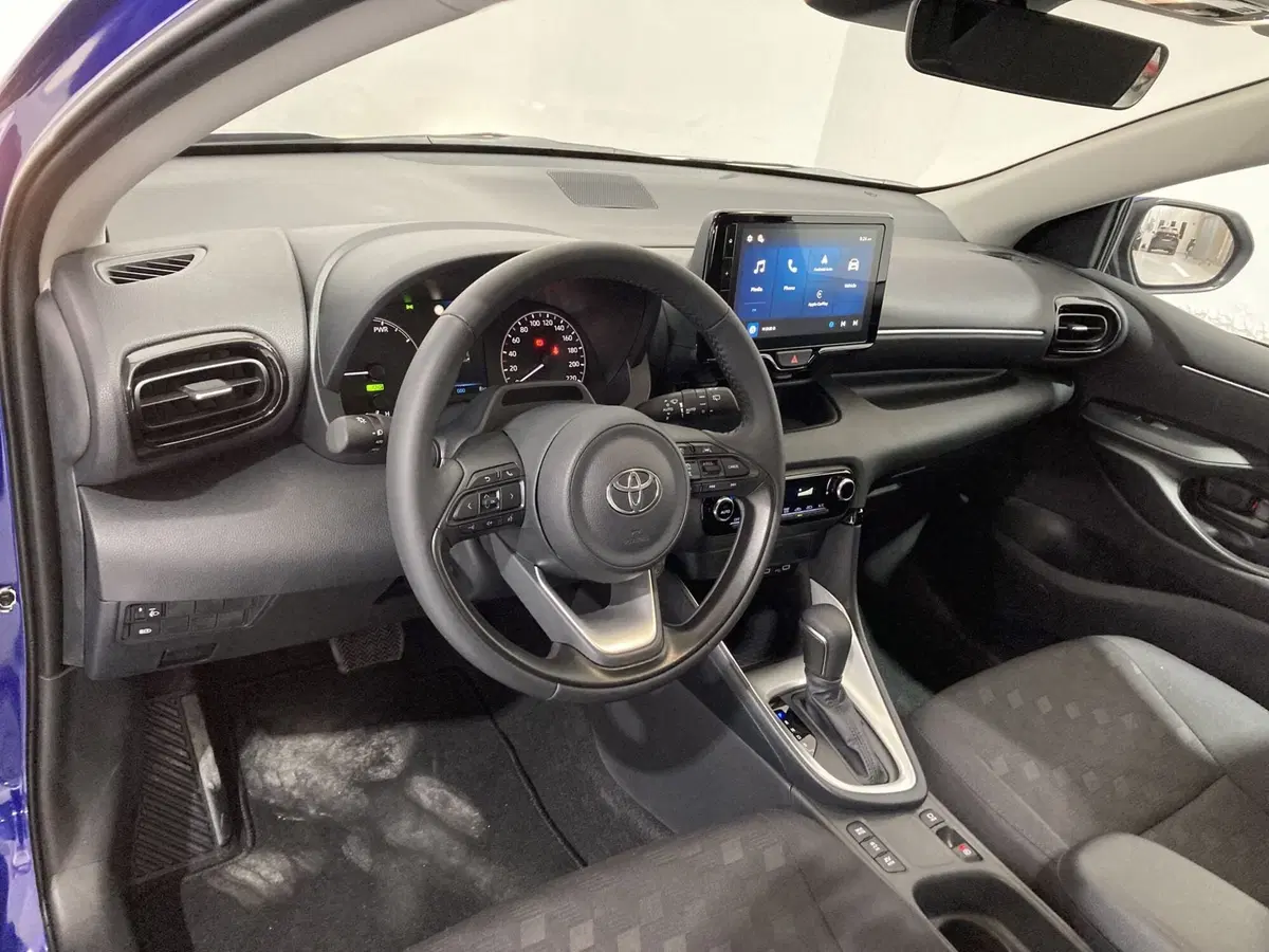 Toyota Yaris nuova a Barletta-Andria-Trani (11)
