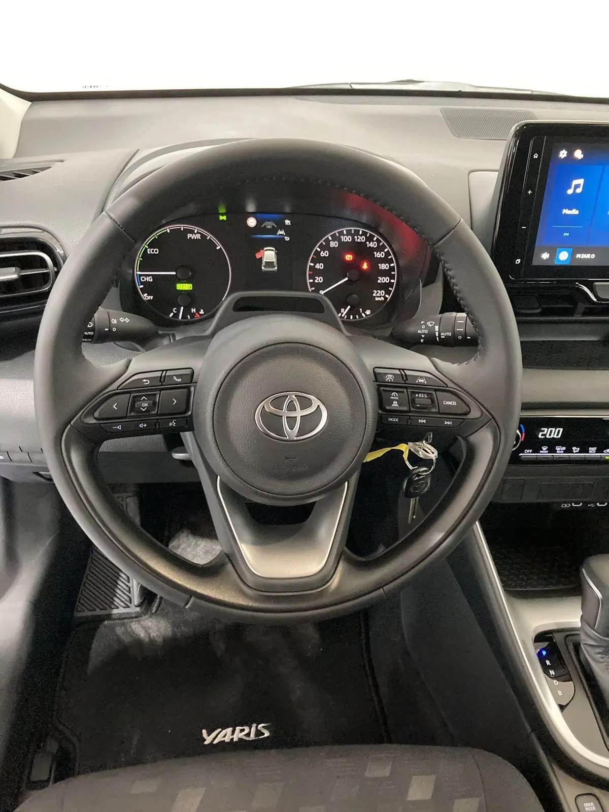 Toyota Yaris nuova a Barletta-Andria-Trani (12)