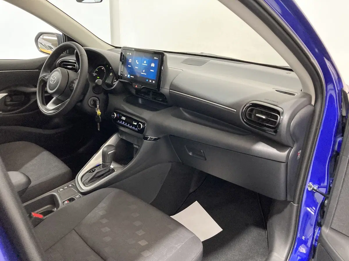 Toyota Yaris nuova a Barletta-Andria-Trani (19)