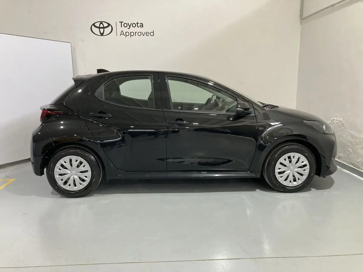 Toyota Yaris nuova a Barletta-Andria-Trani (5)