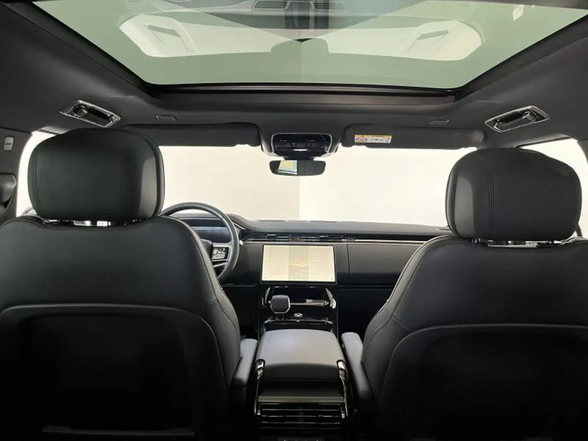 Land Rover Range Rover Sport usata a Venezia (14)