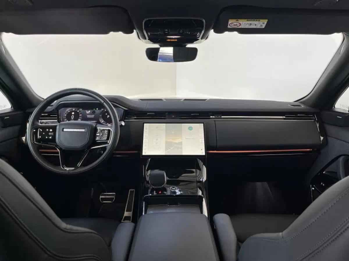 Land Rover Range Rover Sport usata a Venezia (17)