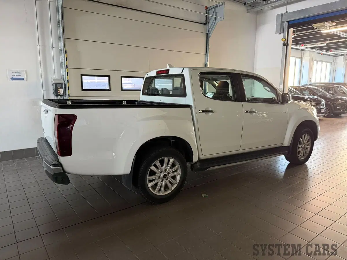 Isuzu D-Max Pick-up usata a Varese (2)
