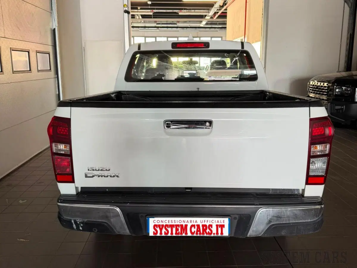 Isuzu D-Max Pick-up usata a Varese (3)