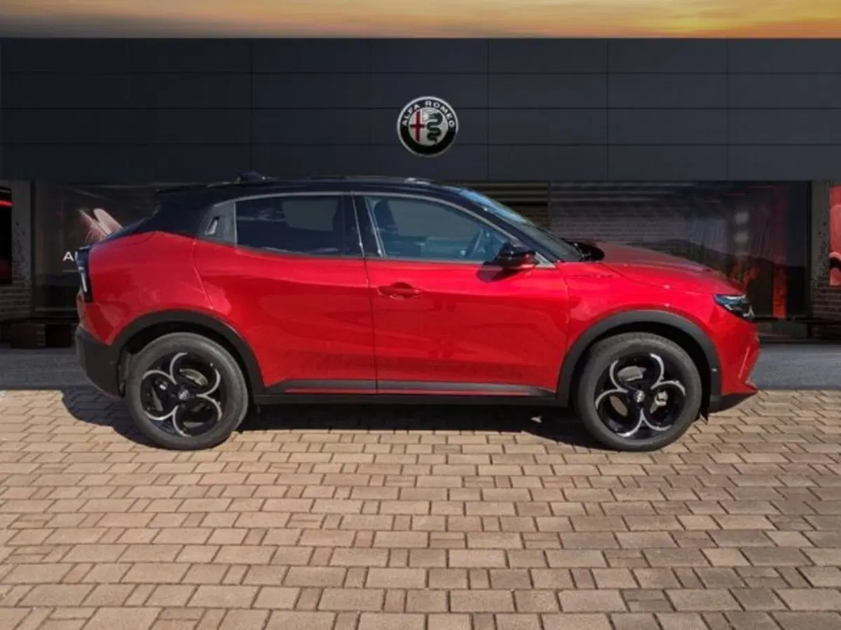 Alfa Romeo Junior nuova a Monza e Brianza (4)