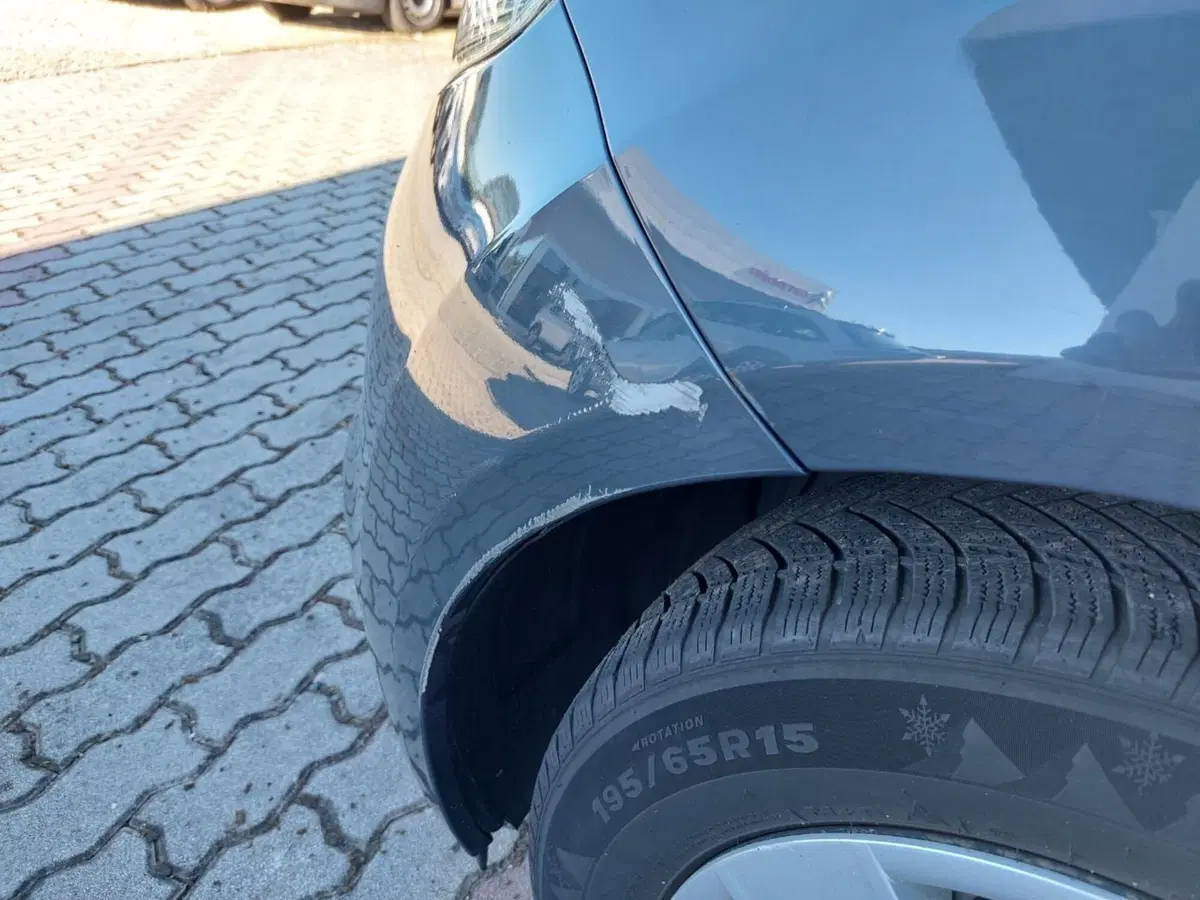 Kia Venga usata a Pavia (10)