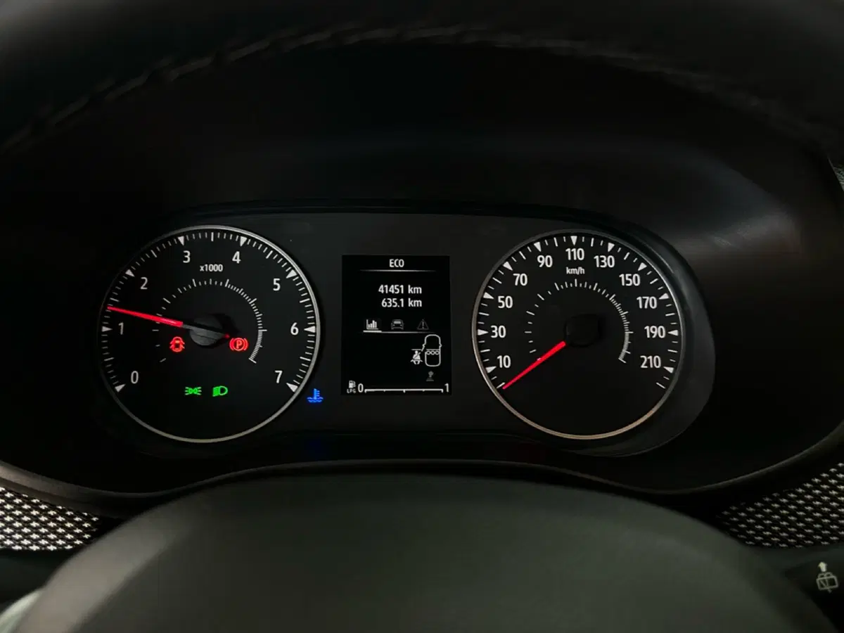 Dacia Sandero Streetway usata a Roma (13)