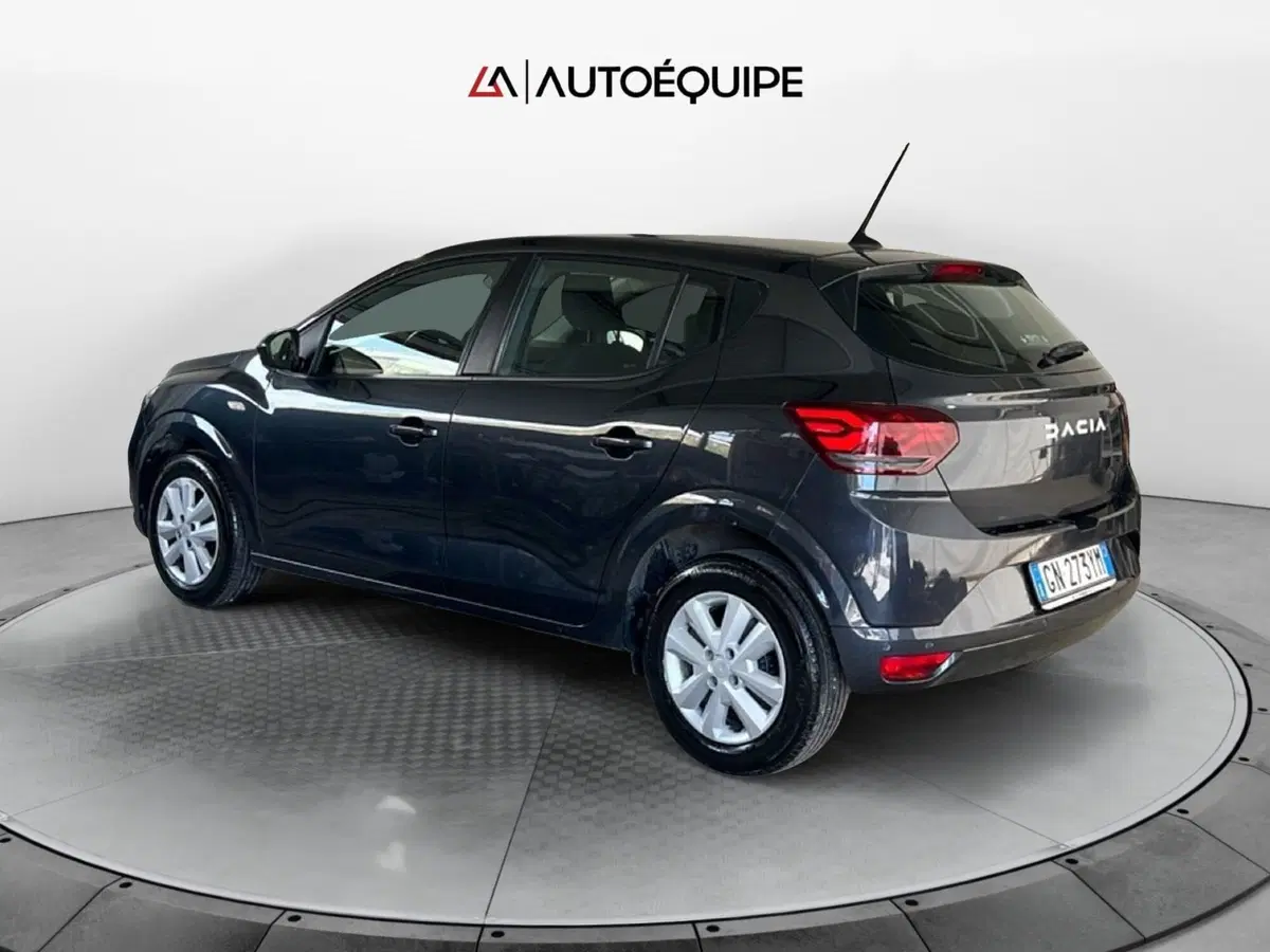 Dacia Sandero Streetway usata a Roma (3)