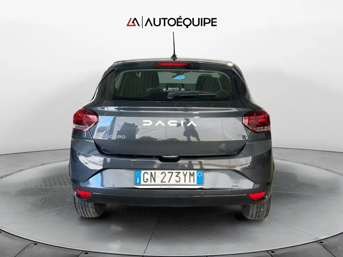Dacia Sandero Streetway usata a Roma (4)