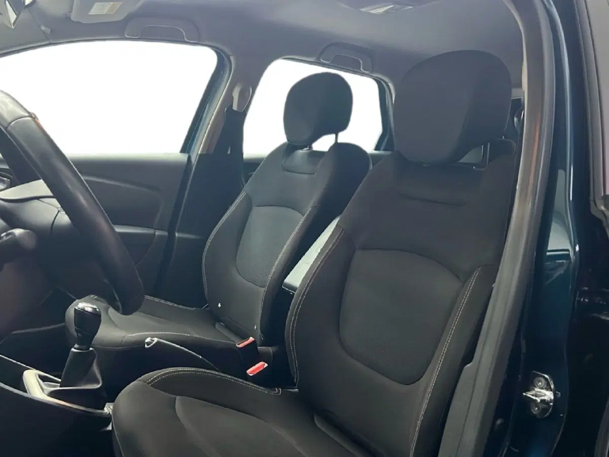 Renault Captur usata a Roma (12)