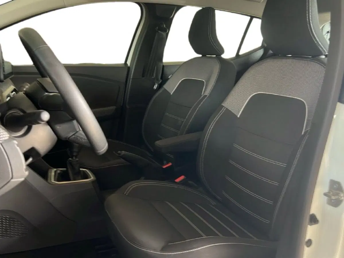 Dacia Sandero Streetway usata a Roma (12)
