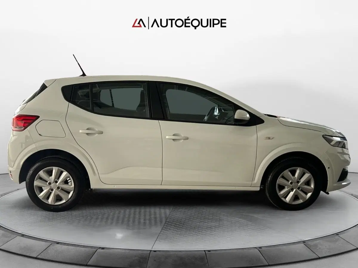 Dacia Sandero Streetway usata a Roma (6)