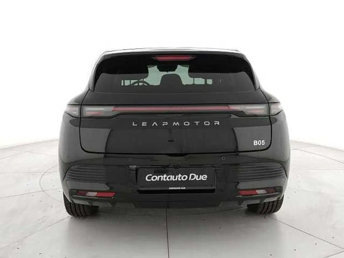Leapmotor B05 nuova a Caserta (6)