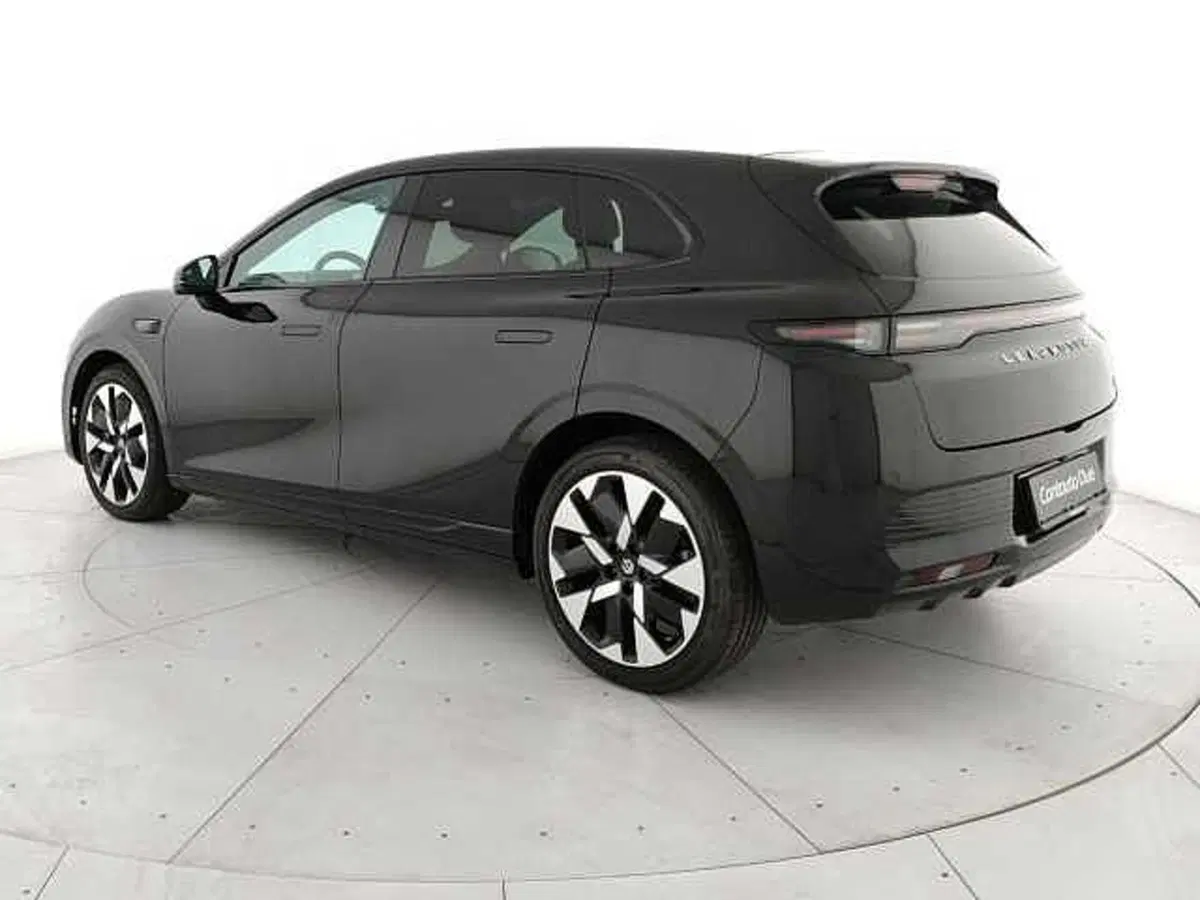 Leapmotor B05 nuova a Caserta (7)