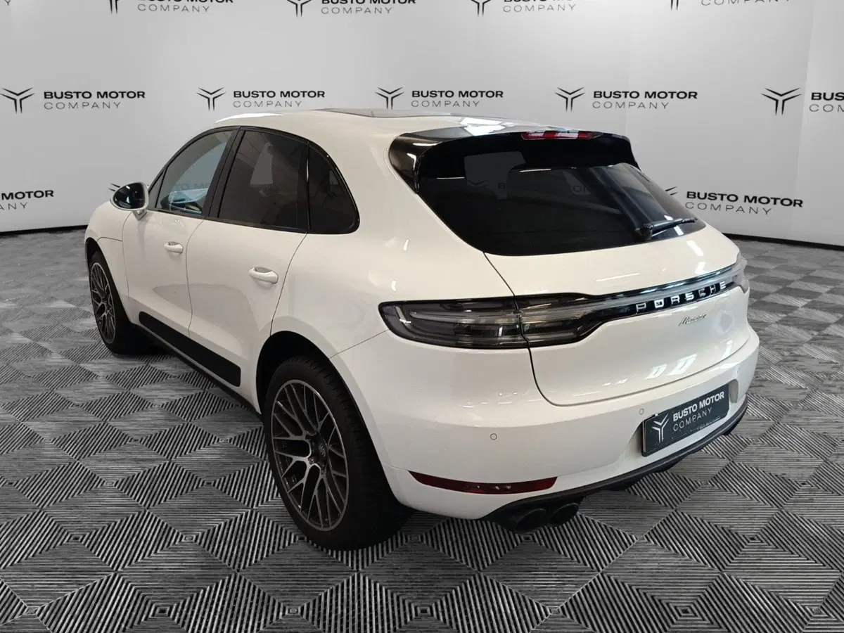 Porsche Macan usata a Varese (6)