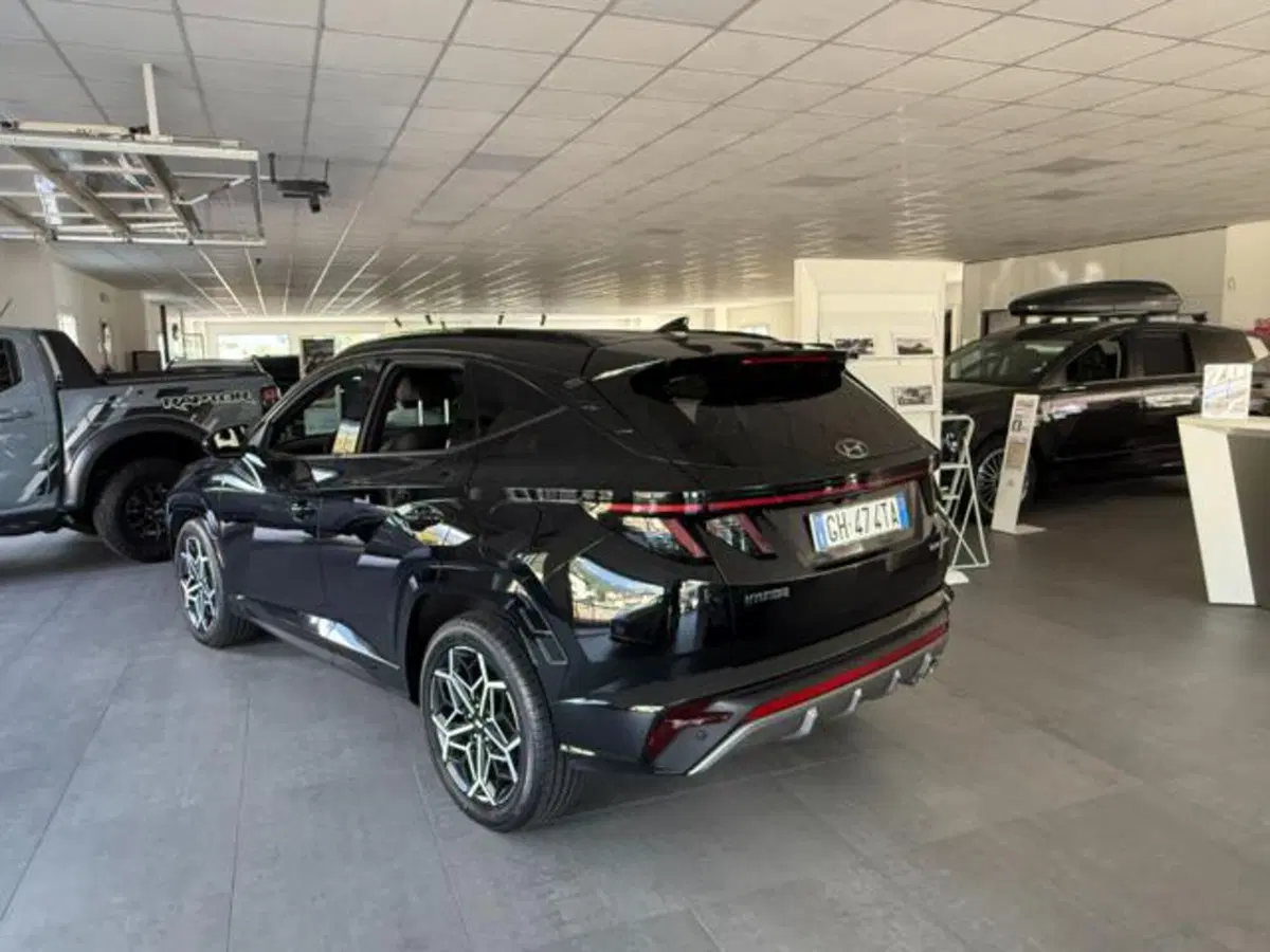 Hyundai Tucson usata a Verbano Cusio Ossola (7)