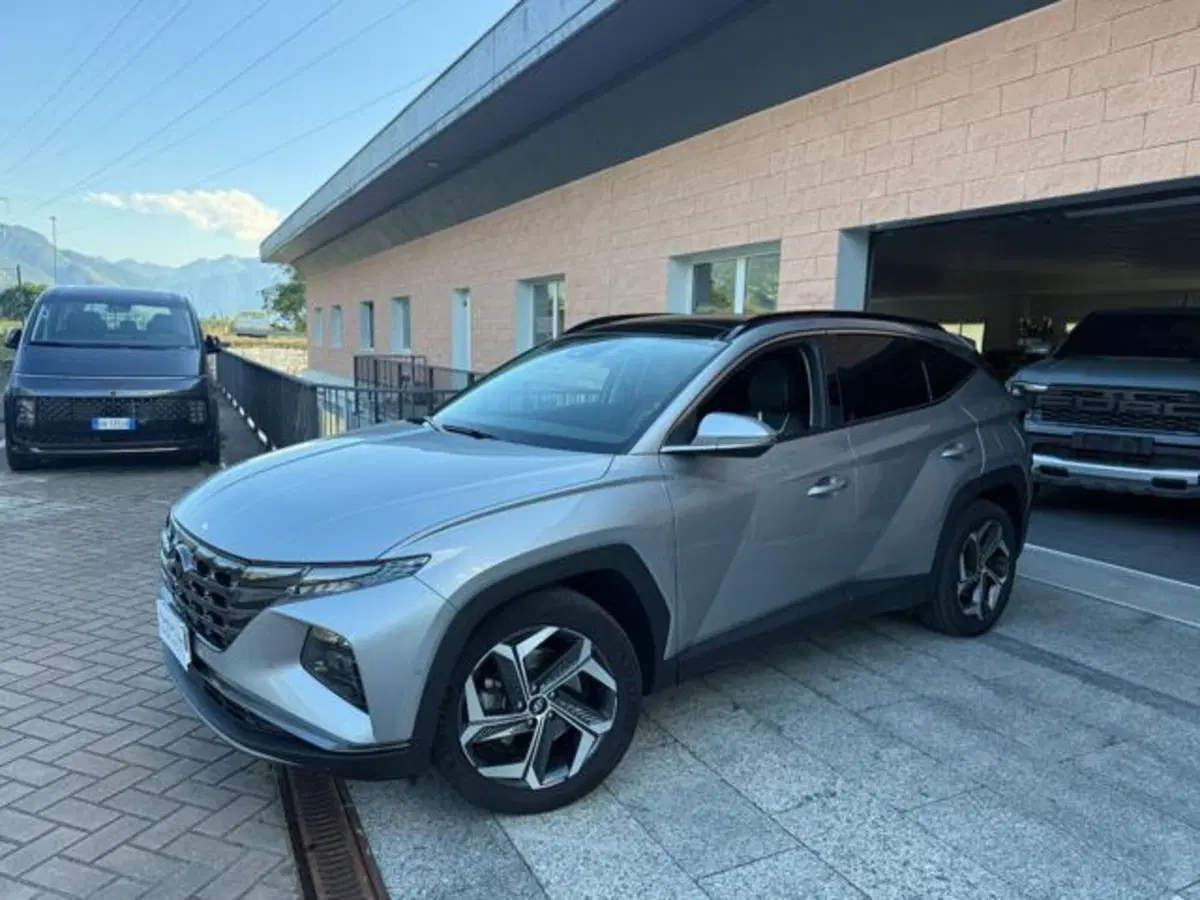 Hyundai Tucson usata a Verbano Cusio Ossola (4)