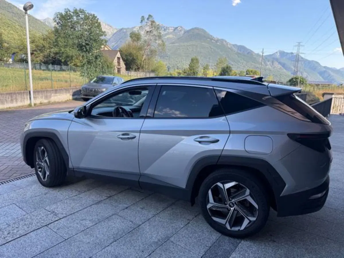 Hyundai Tucson usata a Verbano Cusio Ossola (6)