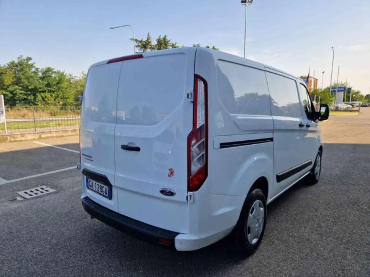 Ford Transit Custom Furgone usata a Bologna (5)