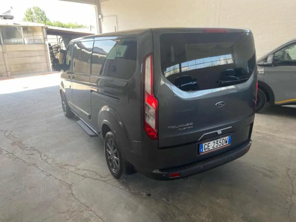 Ford Tourneo Custom usata a Bologna (6)