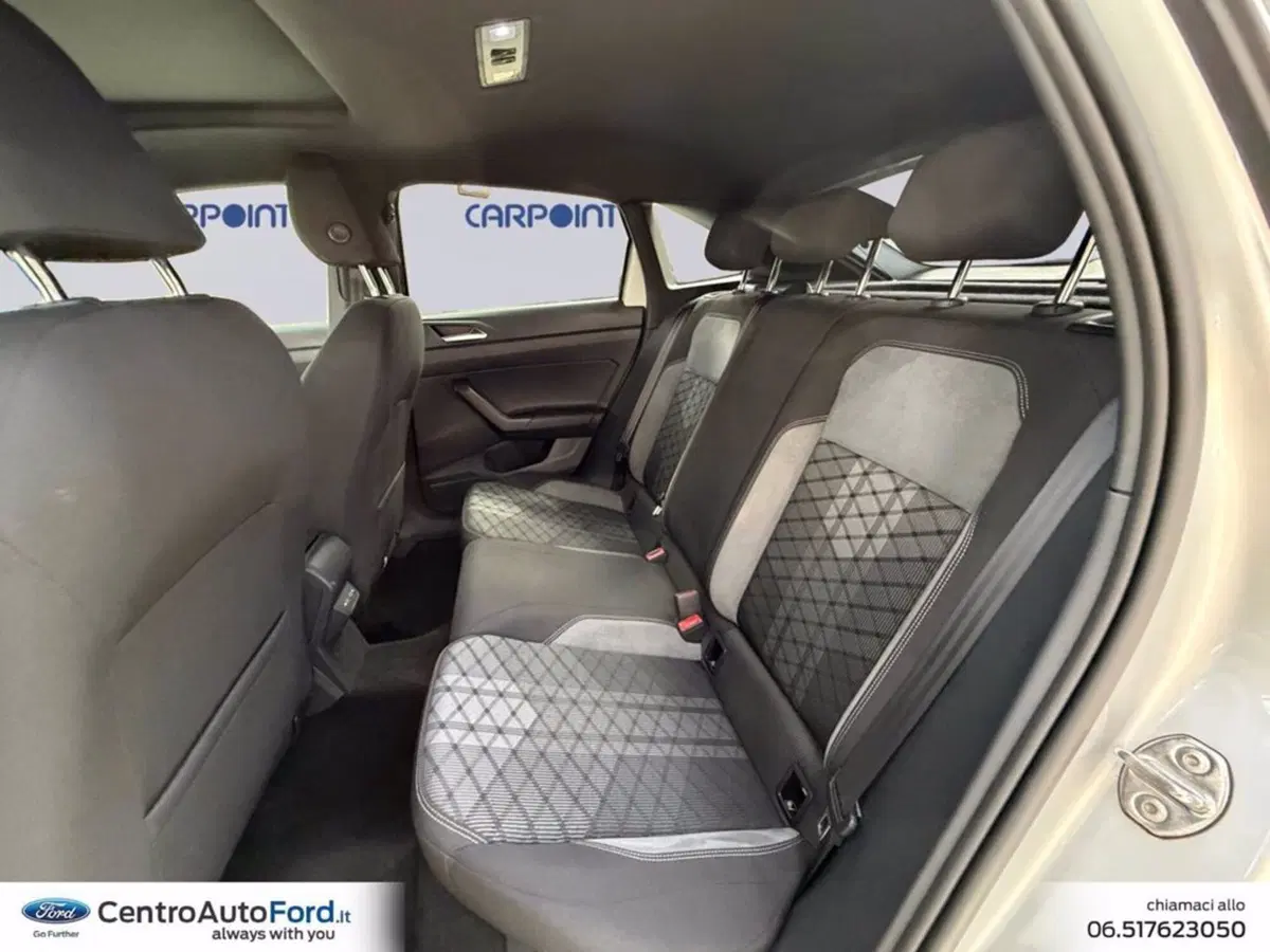 Volkswagen Taigo usata a Roma (13)
