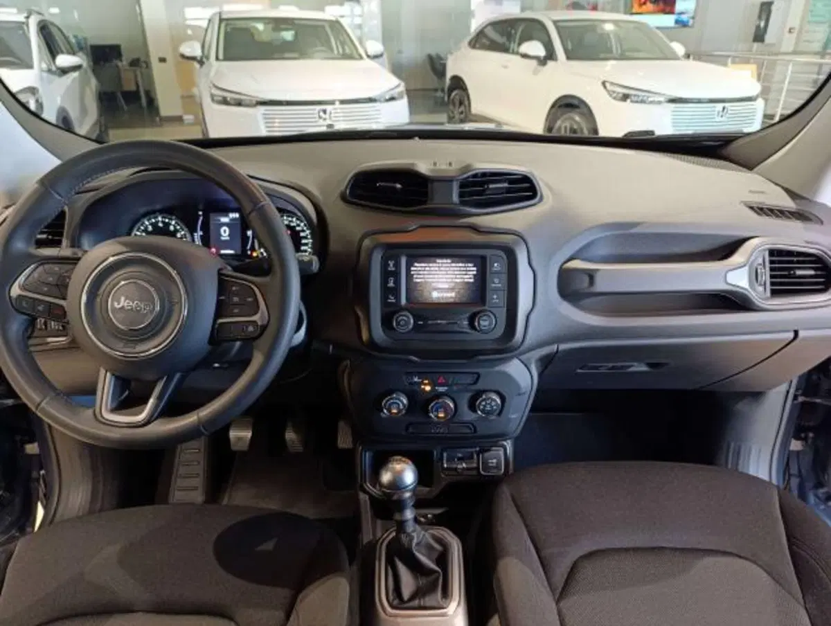 Jeep Renegade usata a Savona (12)