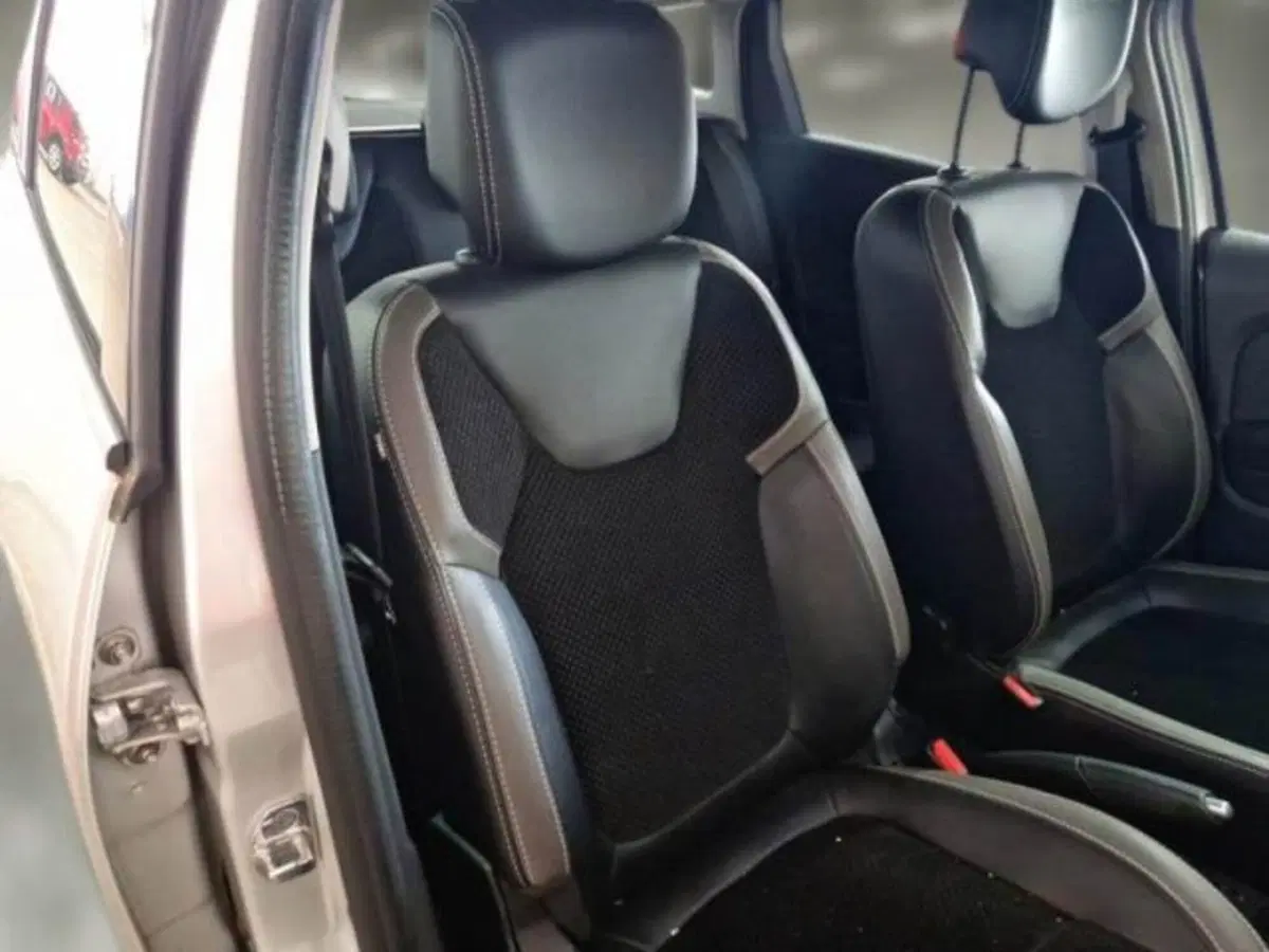 Renault Clio Sporter usata a Catania (10)