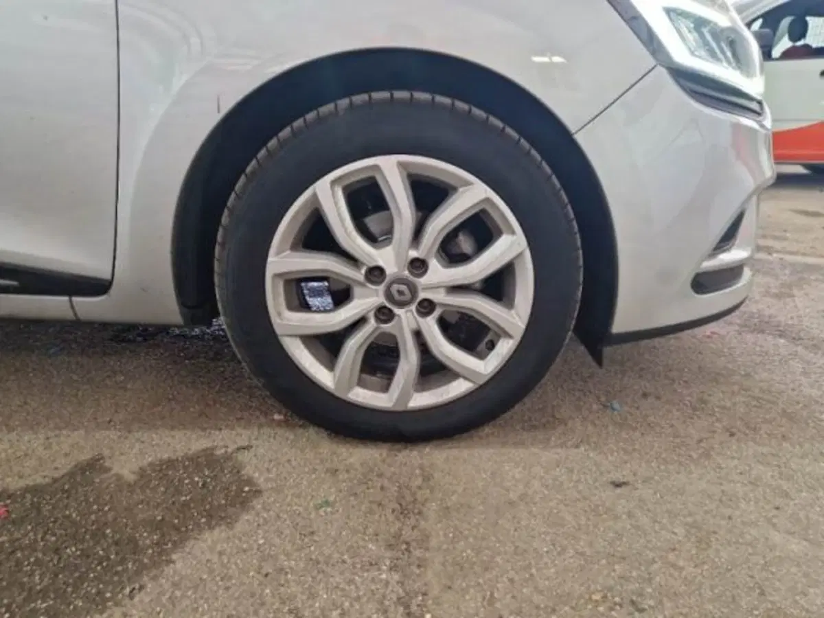 Renault Clio Sporter usata a Catania (12)