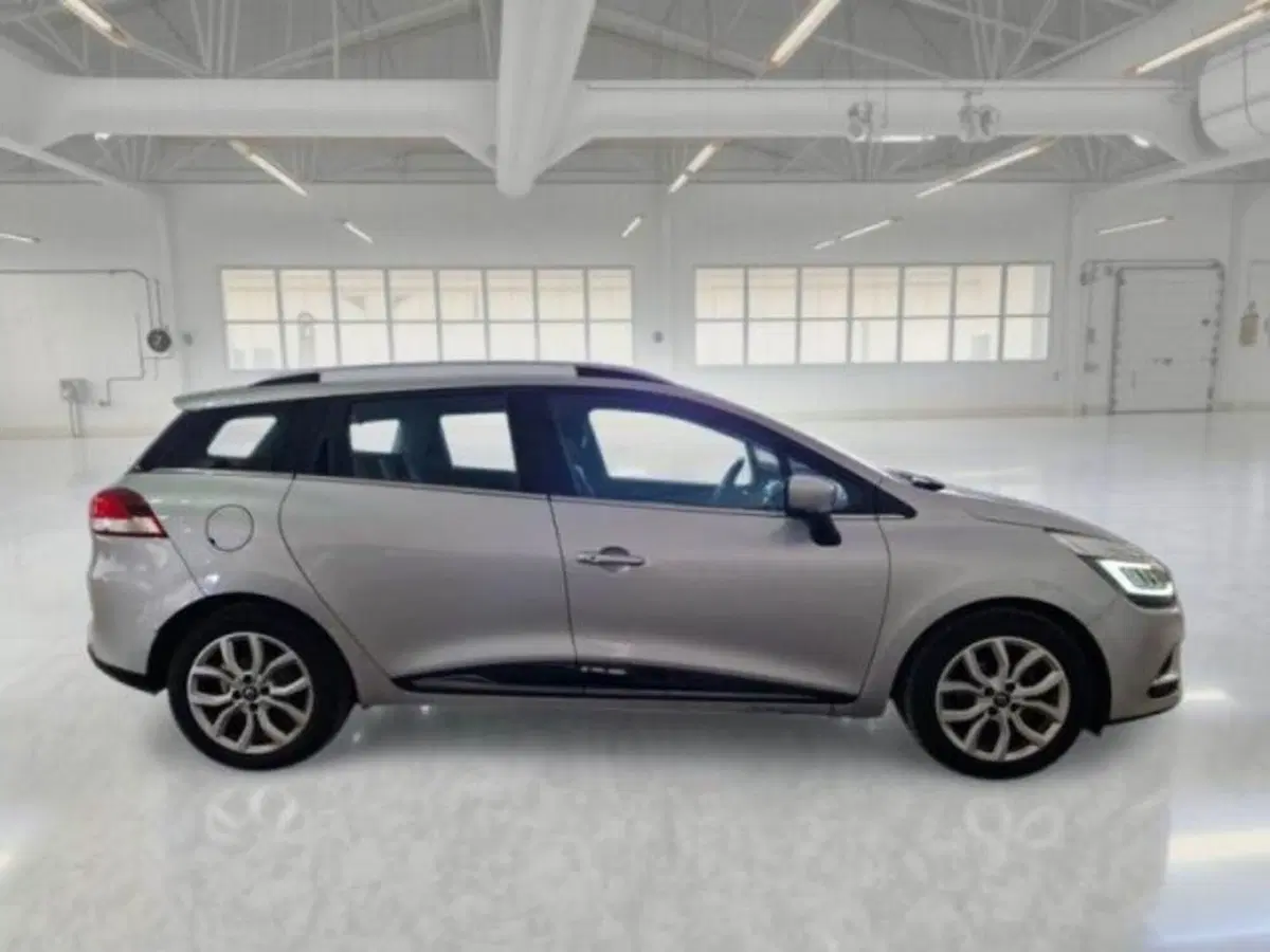 Renault Clio Sporter usata a Catania (4)