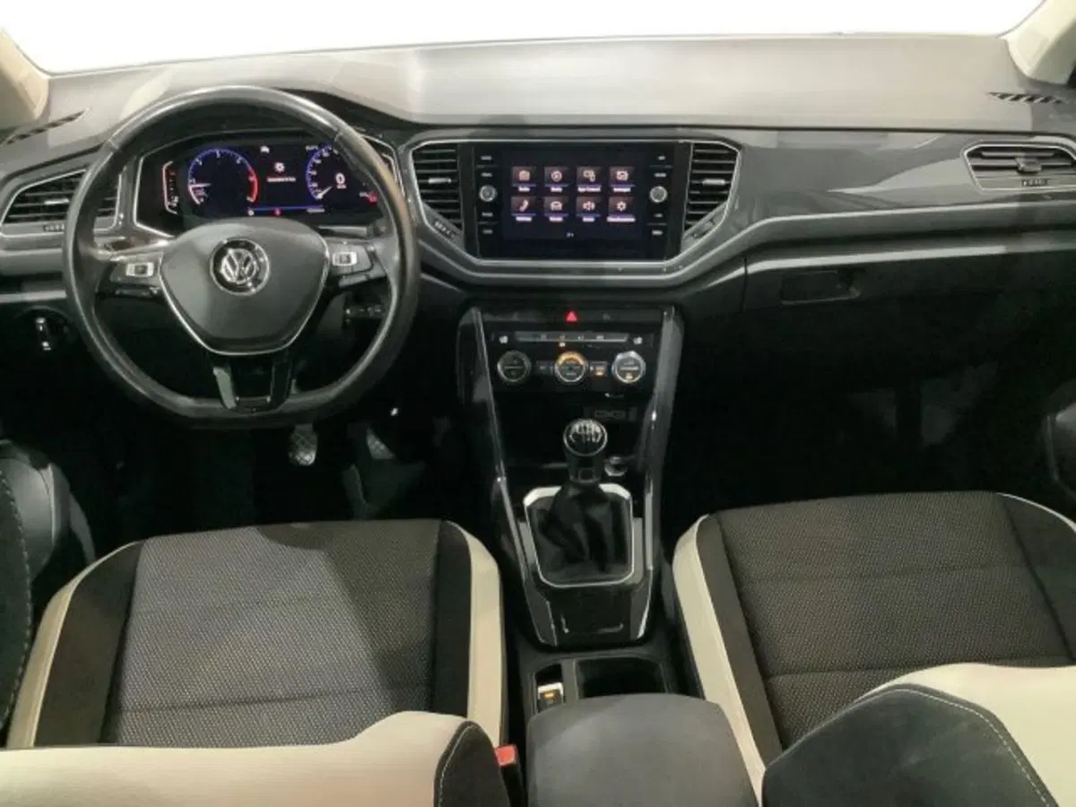 Volkswagen T-Roc usata a Catania (7)