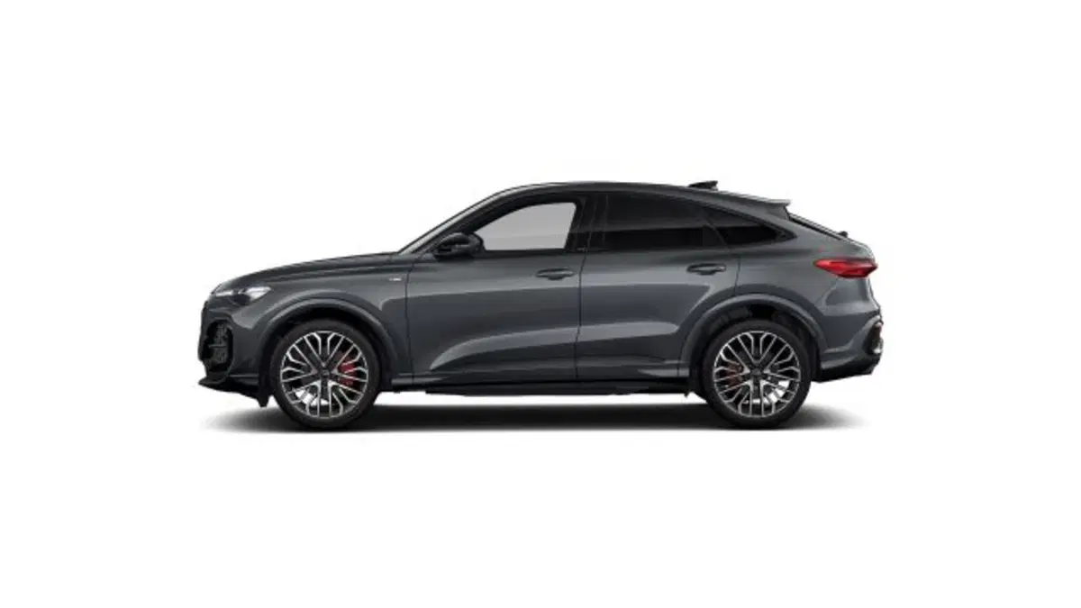 Audi Q5 Sportback nuova a Treviso (6)