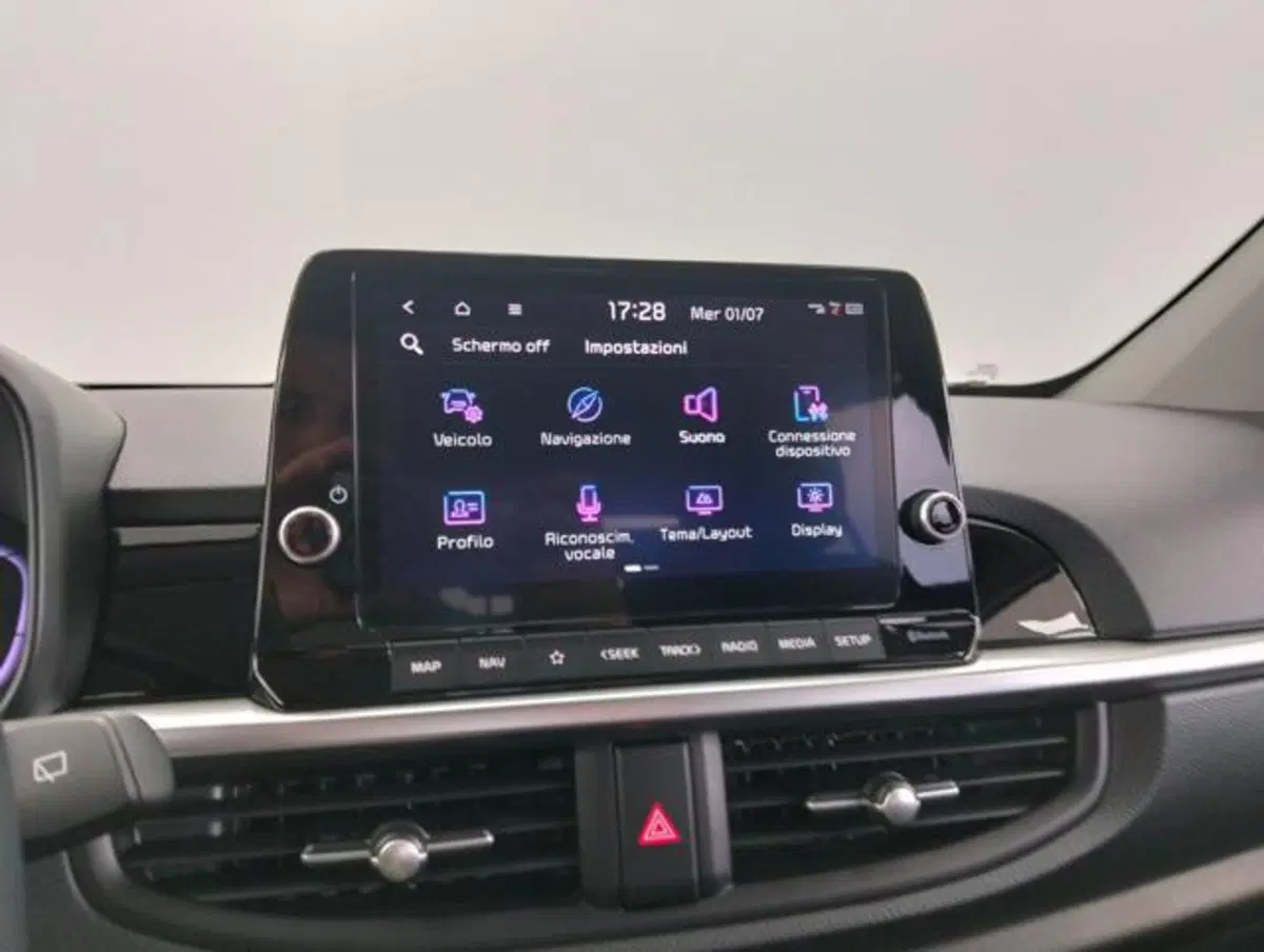 Kia Picanto usata a Como (17)