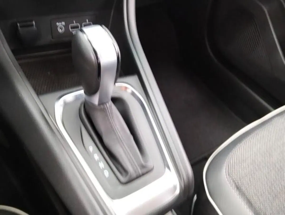 Renault Captur usata a Como (17)