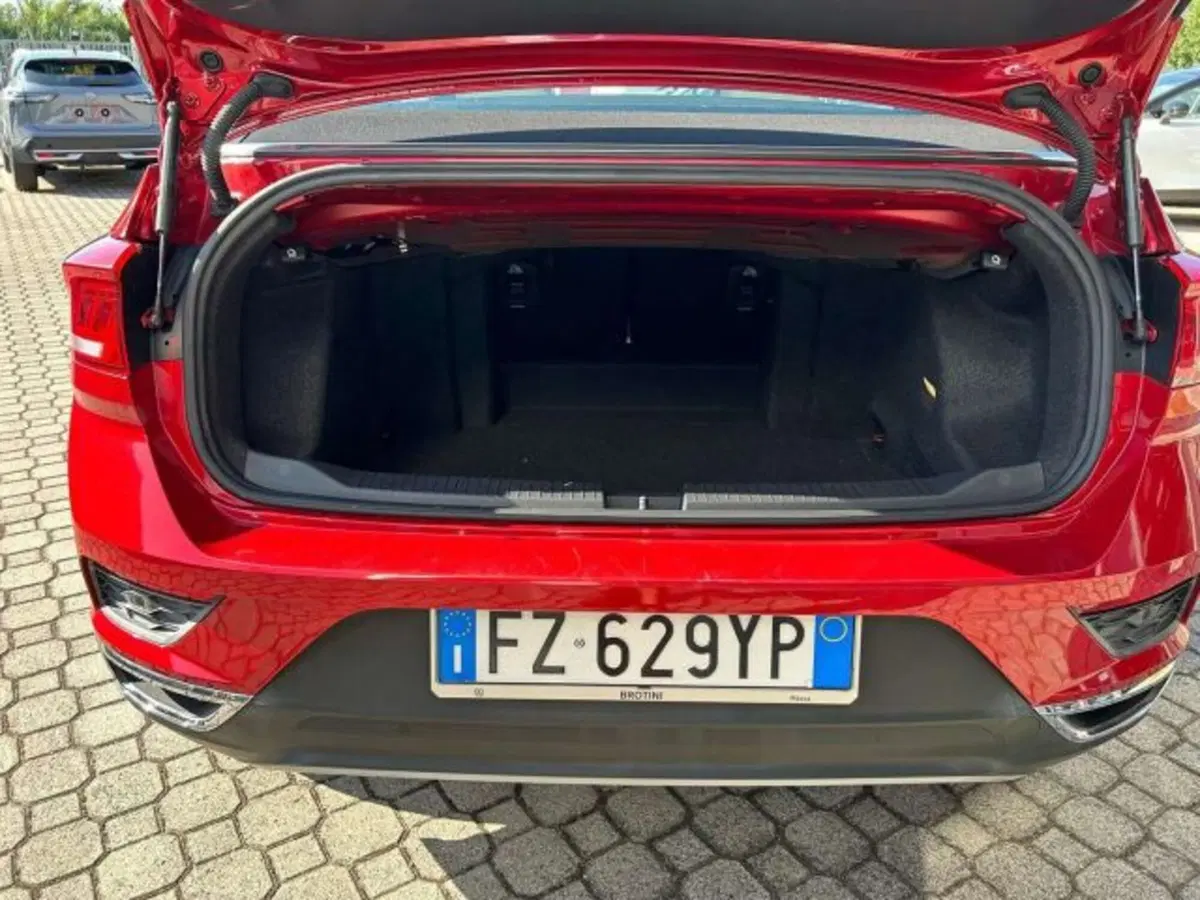 Volkswagen T-Roc Cabrio usata a Firenze (9)