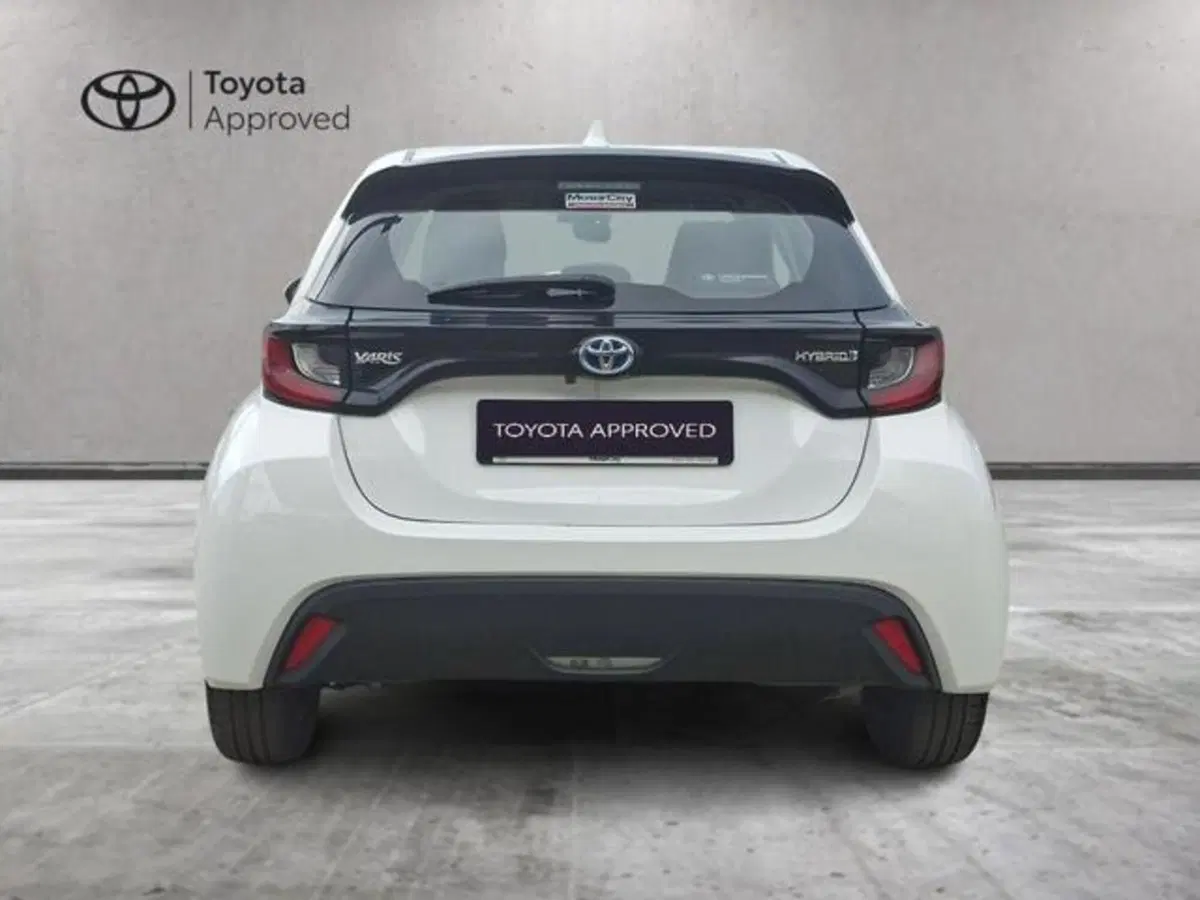 Toyota Yaris usata a Roma (12)