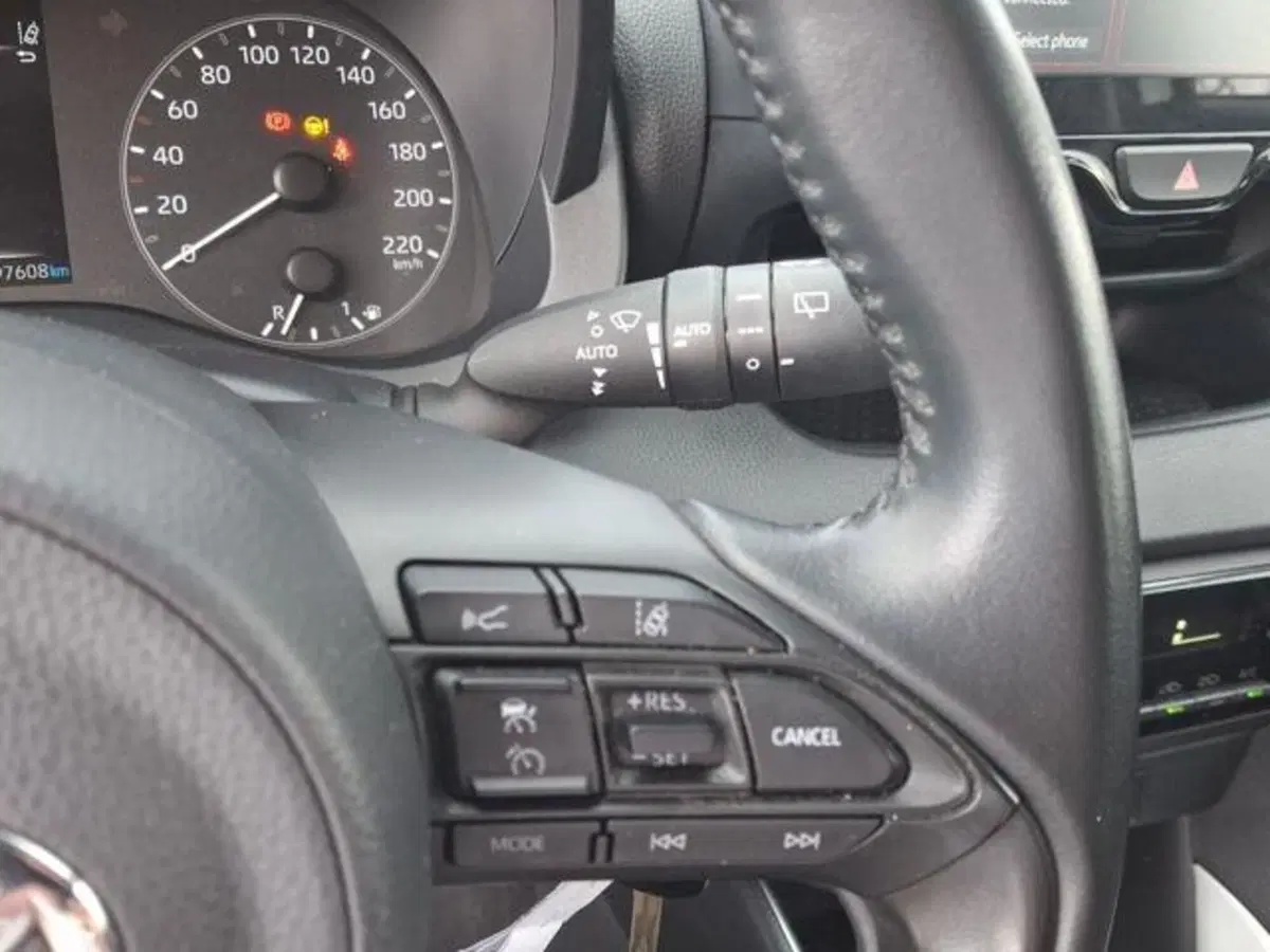 Toyota Yaris usata a Roma (18)