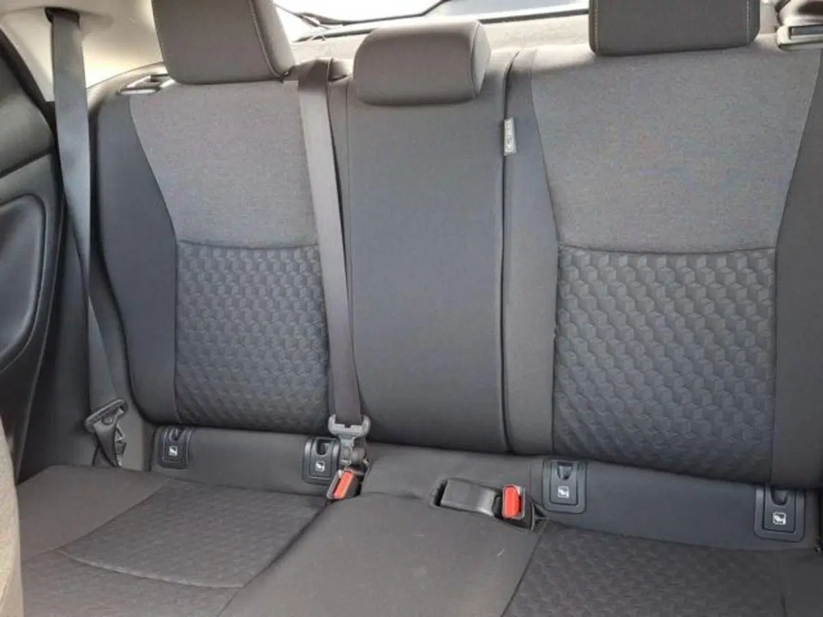 Toyota Yaris Cross usata a Roma (11)