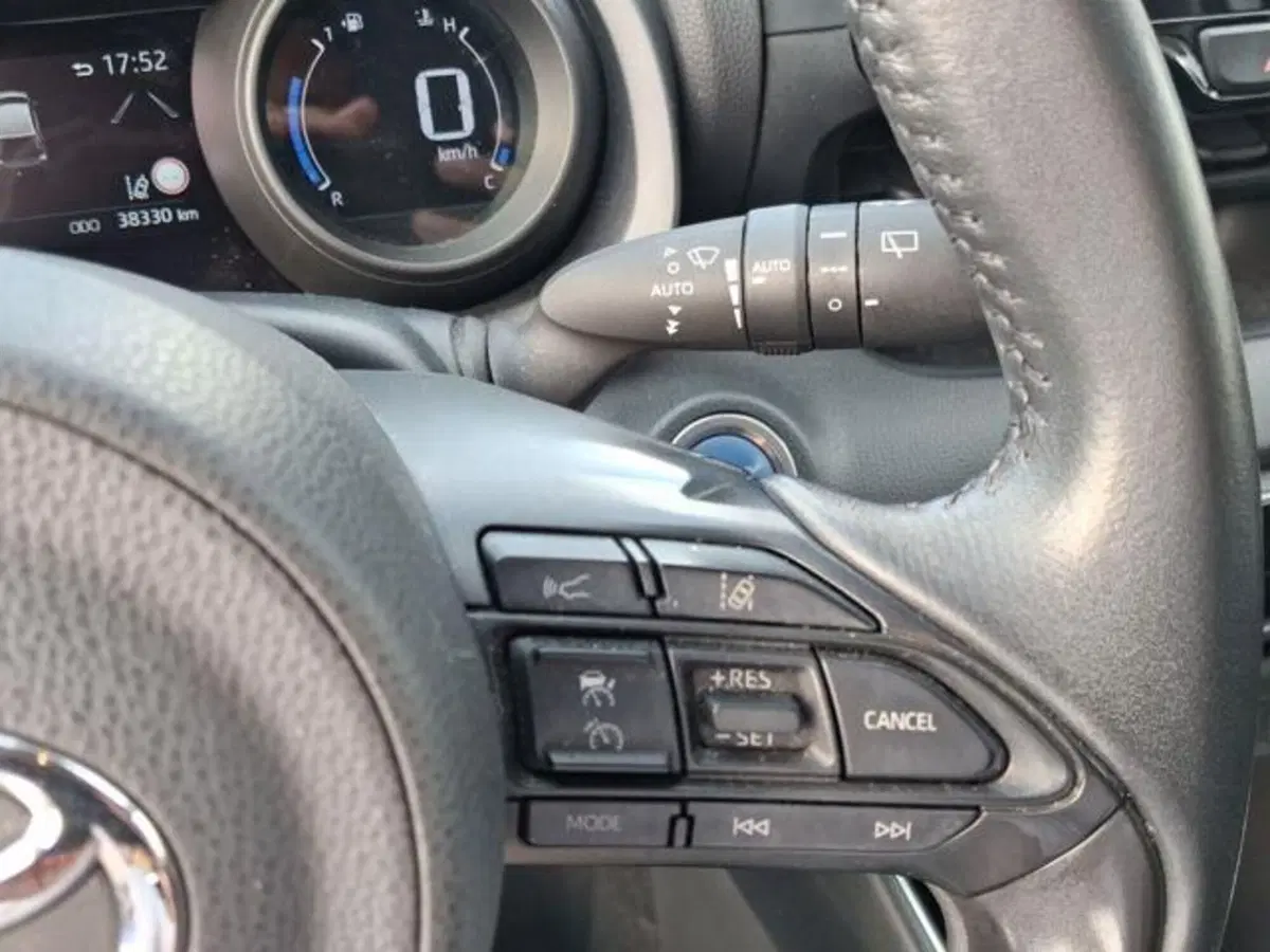 Toyota Yaris Cross usata a Roma (18)