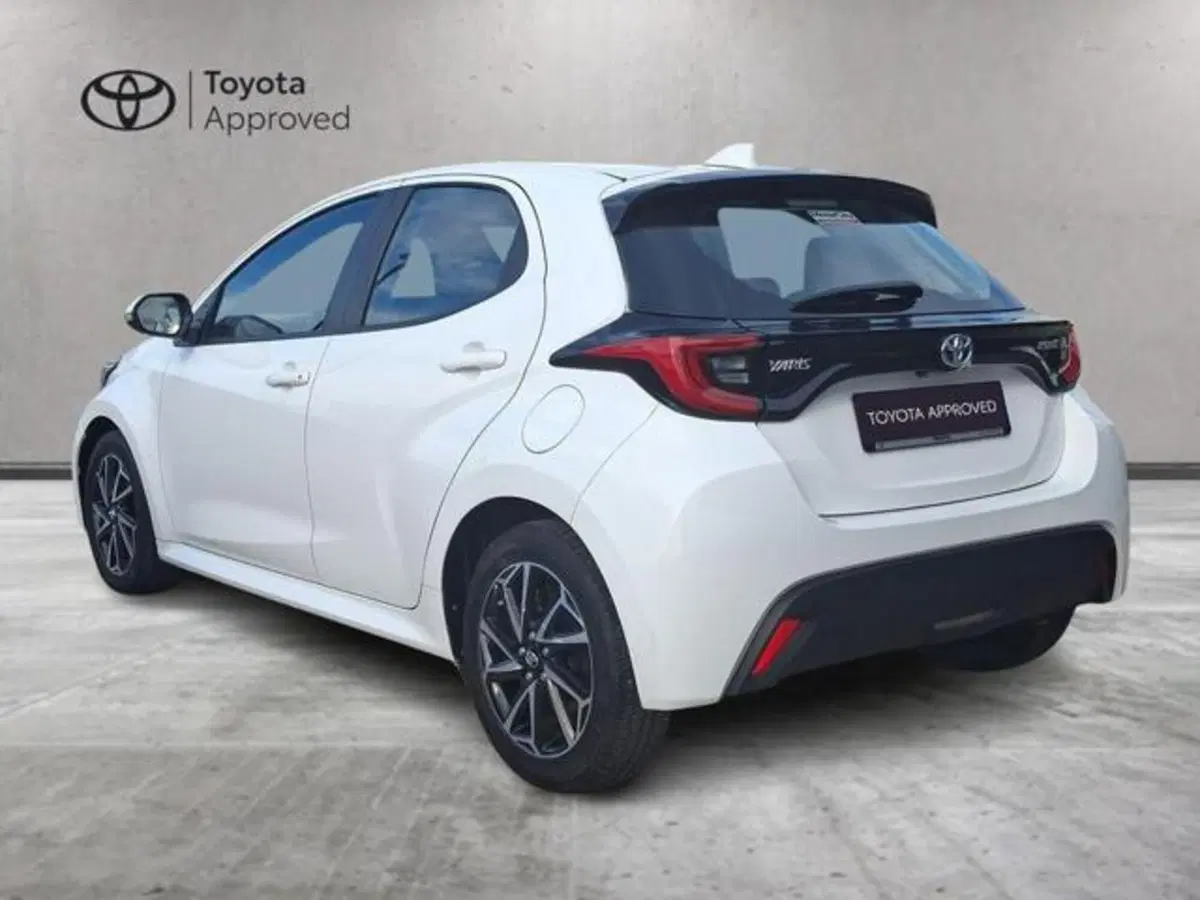 Toyota Yaris Cross usata a Roma (5)